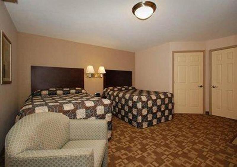 Suburban Studios Avondale Room photo